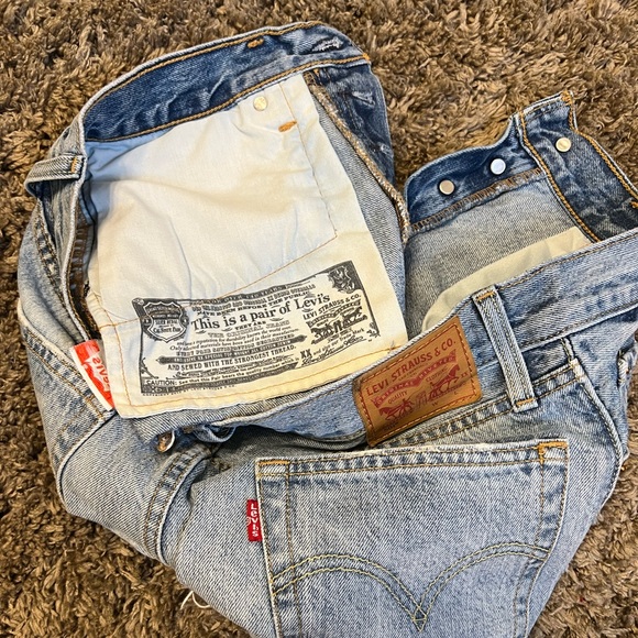 Levi Strauss shorts - Picture 5 of 5